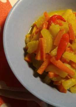 Acar Kuning Timun Wortel