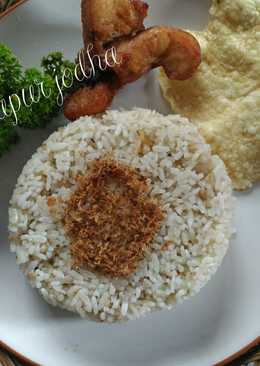 Nasi kebuli ayam goreng rice cooker jodha