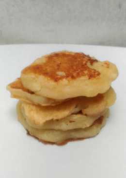 Cheesy pancake (eggless)