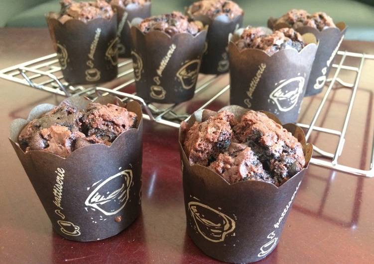 resep makanan Double Choco Muffin with chocochip