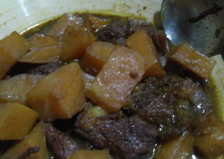 bahan dan cara membuat Semur Daging ala ambu Arka ??