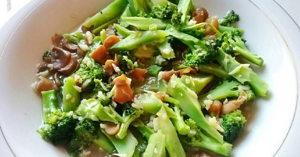  Resep  Cah  Brokoli Jamur  oleh Isti Ashari Cookpad