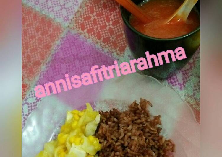 bahan dan cara membuat Sup Jagung + Beras Merah + Jus Pepaya (Menu Diet GM Day 6)