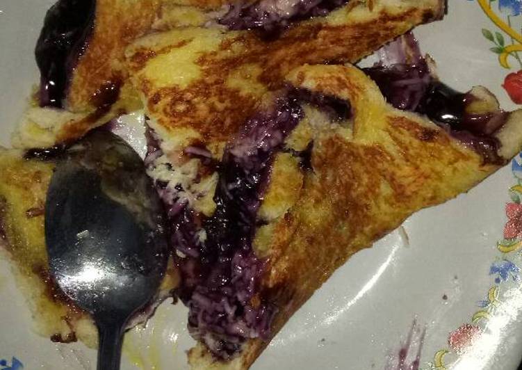 bahan dan cara membuat Roti bakar BK (bluberrykeju) teflon??