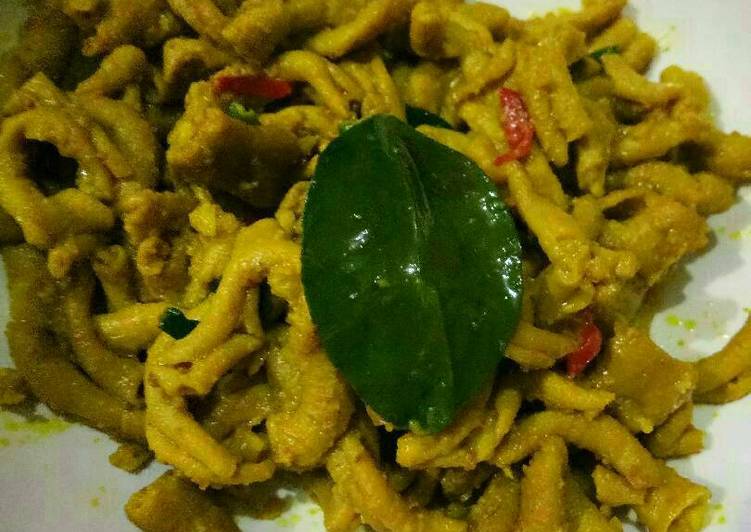 Resep Oseng usus Ayam bumbu kuning Oleh Ressy J. Machdalena