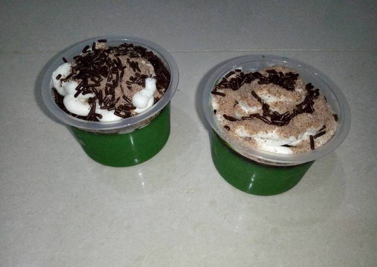 Resep Puding jus alpukat ala lucy's Oleh Rina Marta Lucia