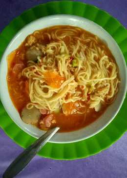 Seblak mie hot