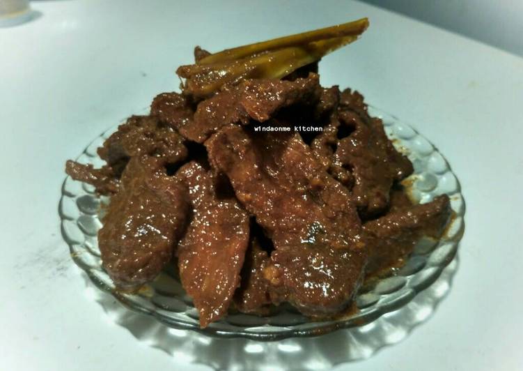 gambar untuk cara membuat Semur Daging Gurih (Daging Sapi)