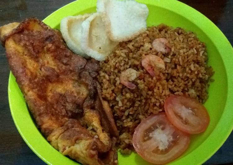 gambar untuk cara membuat Nasi goreng pedas manis