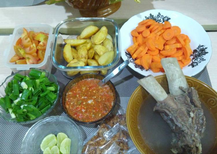 resep masakan Sop iga / buntut / daging sapi