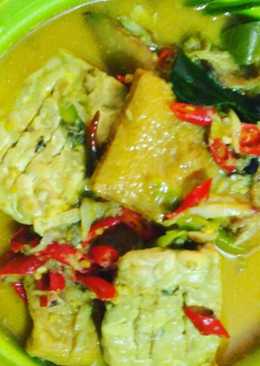 Mangut ikan tempe tahu pong