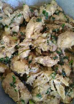 Ayam bumbu RW menado