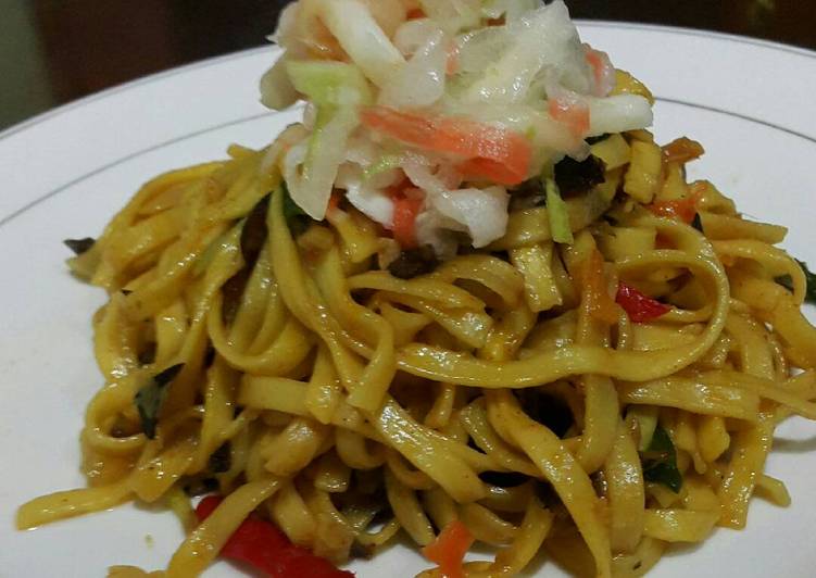 resep masakan Mie goreng roa pedas dan acar bengkoang