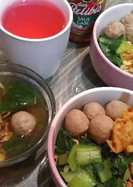 Mie ayam baso enakkk!