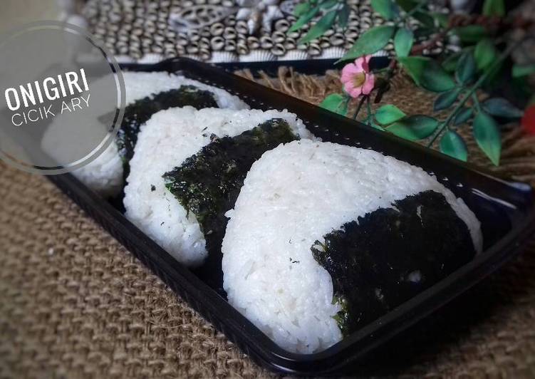 gambar untuk resep Onigiri simpel (#pr_asianfood)