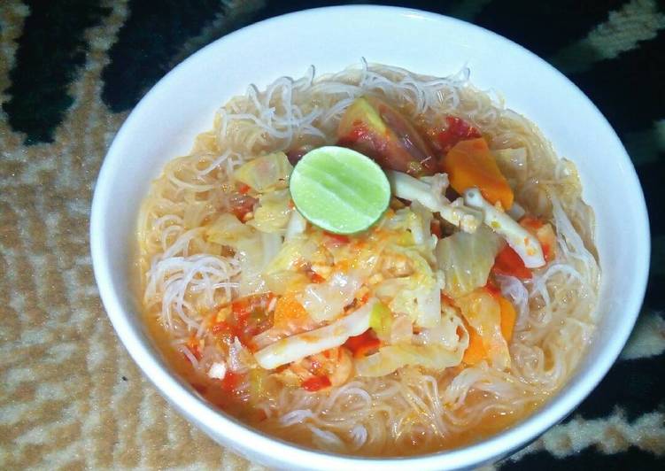 gambar untuk cara membuat Bihun Siram Tom Yam