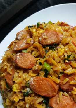 NASI GORENG SOSIS SAOS TOMAT YUMMY