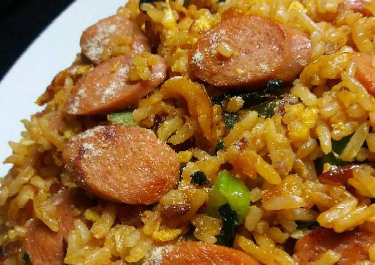 gambar untuk resep NASI GORENG SOSIS SAOS TOMAT YUMMY