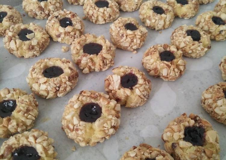 gambar untuk resep makanan Thumb Print Cookies