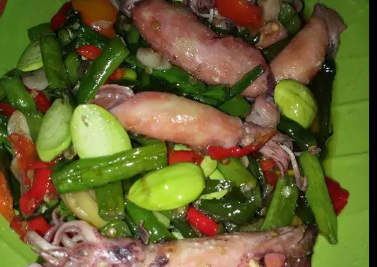 resep masakan Tumis buncis cumi asin pete