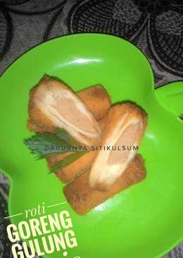 Roti goreng gulung sosis