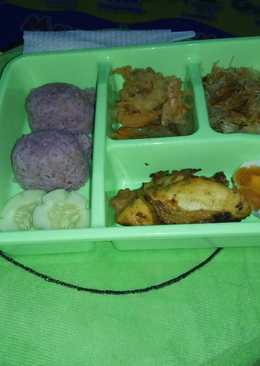 Nasi uduk ungu ala bento