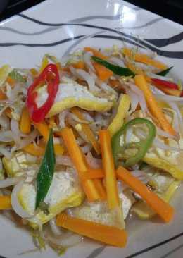 Oseng wortel, toge dan tahu