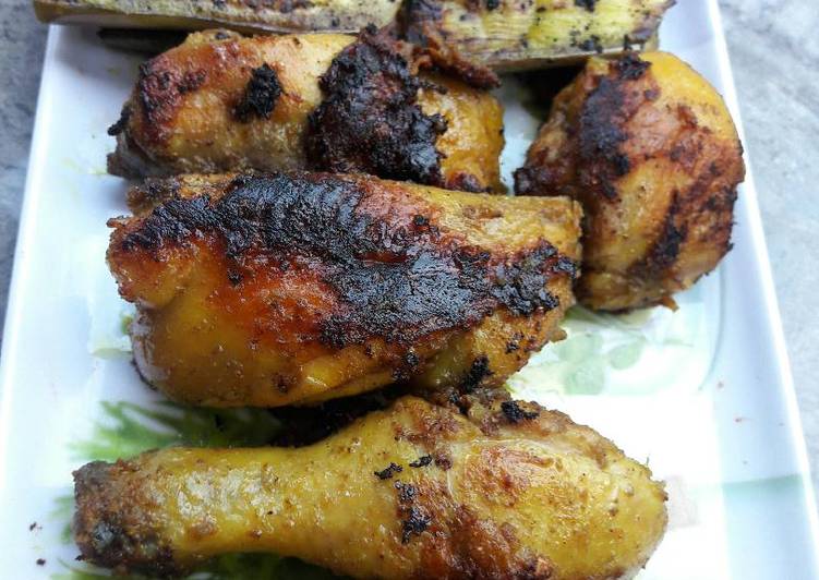 bahan dan cara membuat Ayam bakar wangi rempah