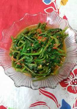 Kangkung bumbu plecing ala aku