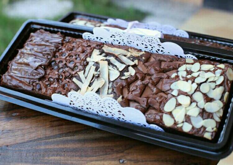 cara membuat Brownies panggang Mix 5 Rasa