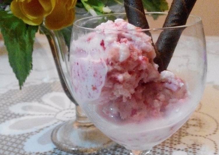 Resep Strawberry Frozen Yogurt