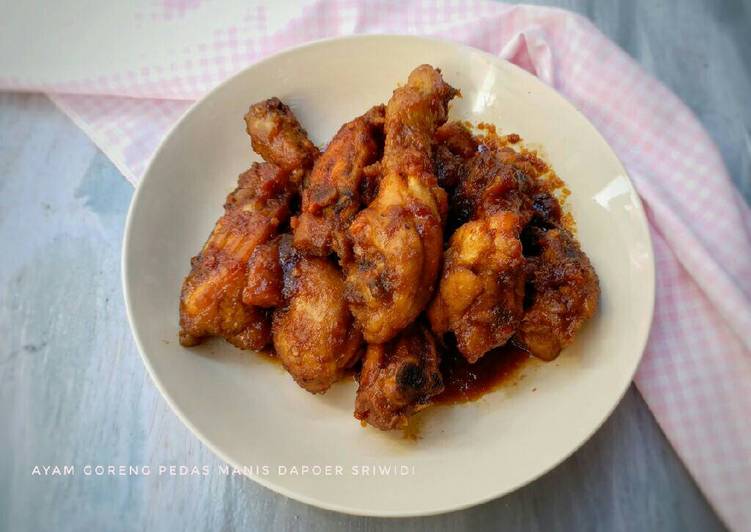 bahan dan cara membuat Ayam Goreng Pedas Manis