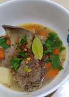 Sop buntut super empuk tulang dan daging