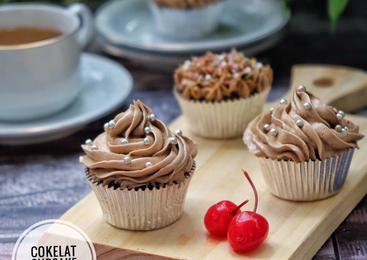 resep lengkap untuk Cokelat cupcake legit