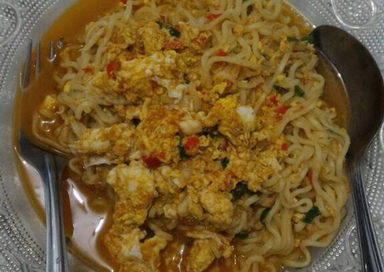 gambar untuk resep makanan Mie Goreng Nyemek Pedas