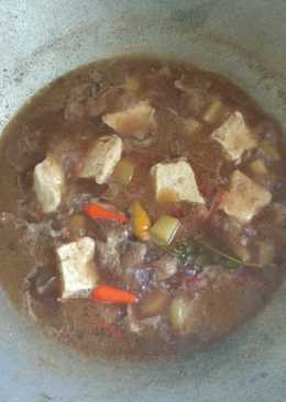 Semur daging kentang