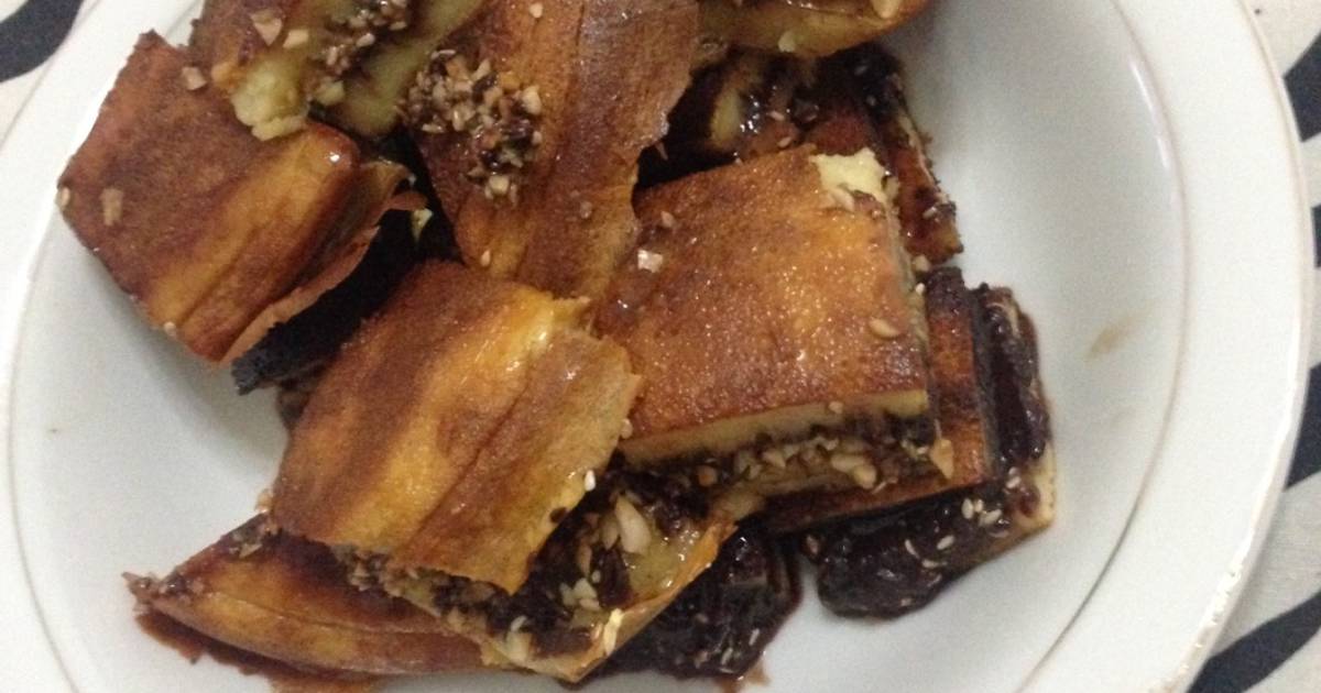 Resep Martabak  manis coklat kacang wijen  oleh Fajriani 