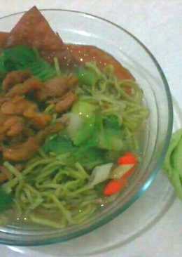 Mie Ayam Hijau Homemade