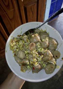 Bakso tumis campur toge