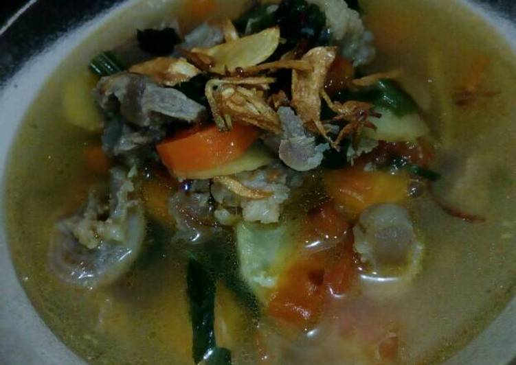 resep makanan Sop Daging Khas Dalam dengan Kentang Goreng