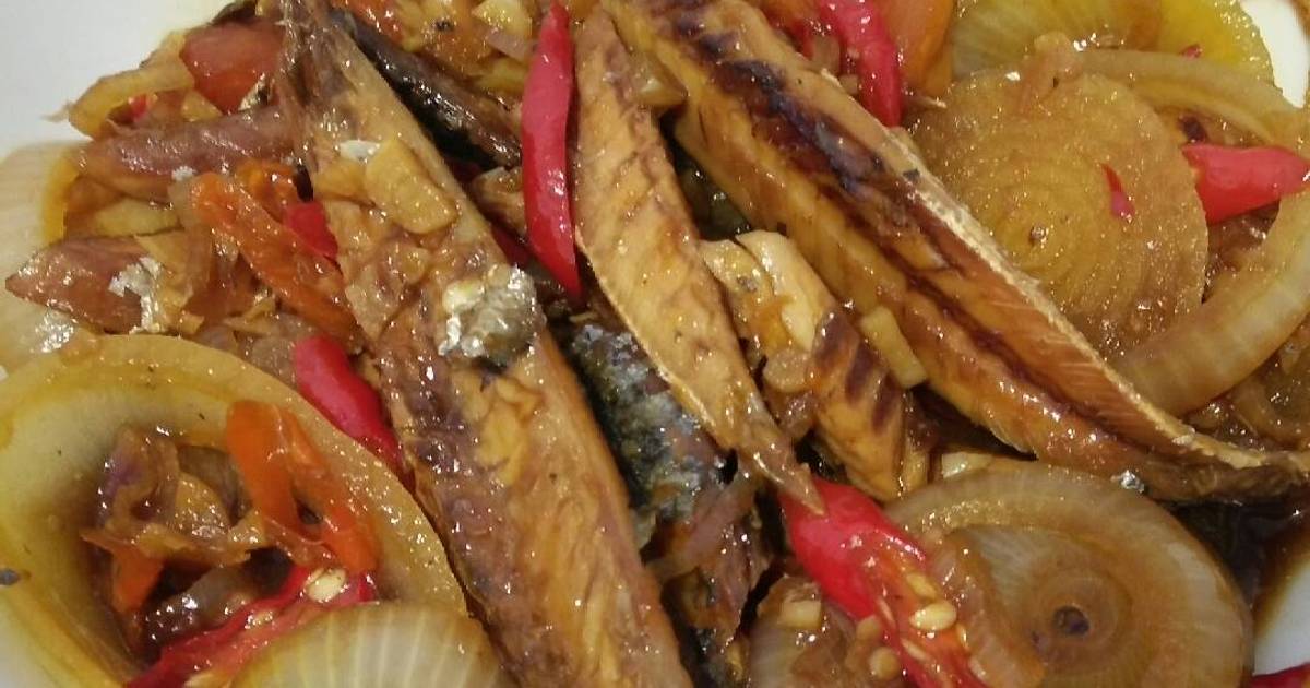  Resep IKAN PINDANG CUE Kecap Manis Saus Tiram oleh Miranti 