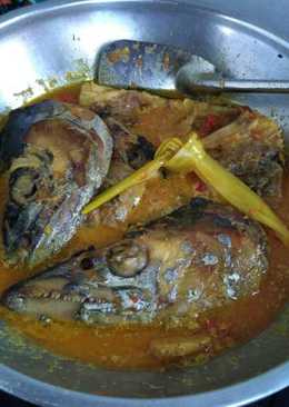 Gulai kepala ikan tengiri