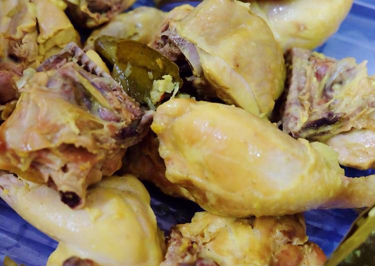 bahan dan cara membuat Ayam Ungkep daun jeruk