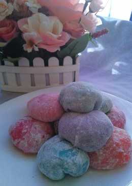 Mochi pelangi kacang mete