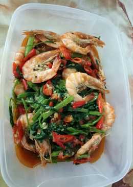 Tumis mercon udang kangkung