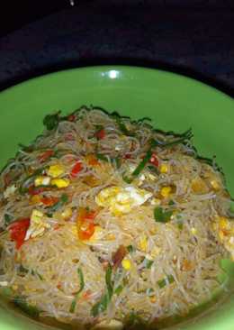 Bihun goreng daun kencur