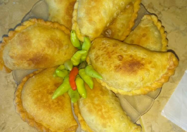 gambar untuk cara membuat Pastel goreng