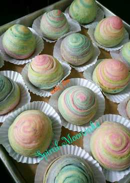 UNICORN RAINBOW PASTRY MOONCAKE a.k.a SPIRAL MOONCAKE