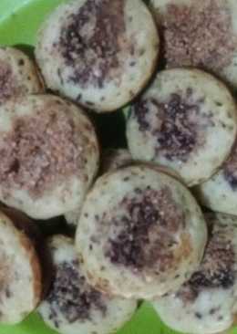 Kue kamir bertabur kacang