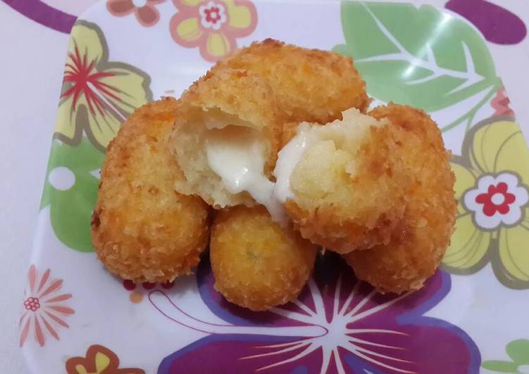 Resep Kroket kentang isi keju mozarella Kiriman dari Rika Lian